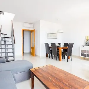 Penthouse With Jacuzzi And Spectacular Sea Views Nerja